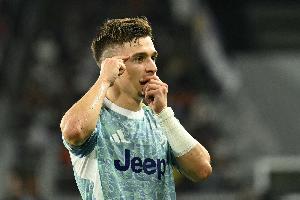 小孔塞桑：我不会说我登场才改变了局势 加蒂训练时就会尝试倒钩