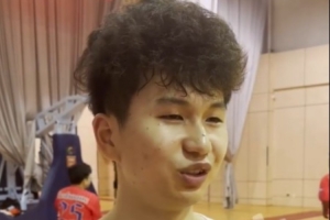 张文杰：职业队的老队员会耐心教导我 出国后知道了自己的短板