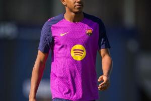 有蹊跷？马卡报撰文：亚马尔伤情有点不对劲，巴萨的描述存在漏洞