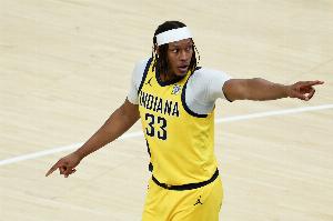 特纳：雄鹿和步行者风格没有明显不同 雄鹿人员配置更倾向打快