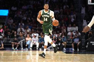 雄鹿赛季前瞻：库兹马特纳球星成色不足 字母哥难夺第二冠