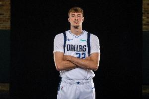 总经理调查之最佳新秀：弗拉格97%选票独一档 VJ-埃奇库姆3%