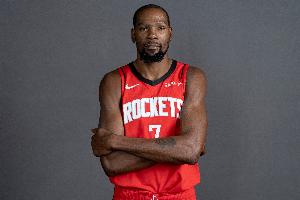 可签2年1.22亿！Shams：KD与火箭对揭幕战前提前续约持乐观态度