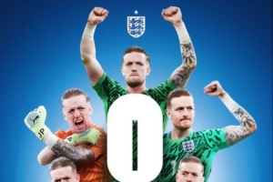 英格兰官方发布皮克福德海报：连续八场零封队史首人！