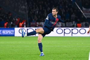 F-鲁伊斯：恩里克的到来让一切变得更好 我需要提升头球和抢断