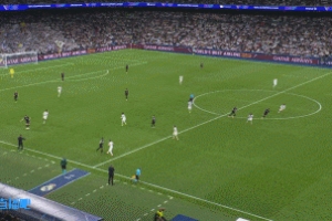 再次立功！尤文反击前场2打2，奥蓬达射门被阿森西奥封堵