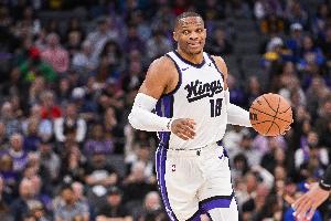 媒体人：威少有一种当年单核雷霆的感觉 身边又都是出色的得分手