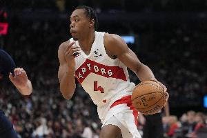 躺赢一手？斯科蒂·巴恩斯16中5&三分2中0拿到14分10板4助2帽