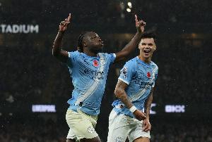 曼晚赛后评分：多库9分最高，福登、尼科等5人8分次之，哈兰德7分