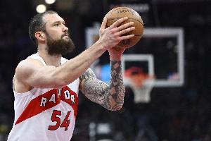 表现很不错！马穆凯拉什维利替补17分钟 5中4贡献13分5板