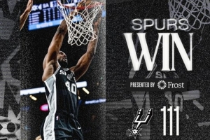 23+5&关键时刻连得7分！马刺赢球海报：老将巴恩斯登上封面