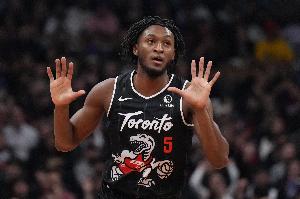 奎克利15中7砍下18分5板6助3断 末节砍11分助队客场取胜