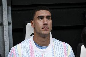 意天空：弗拉霍维奇本周四只参加了尤文部分训练，周末意甲将替补