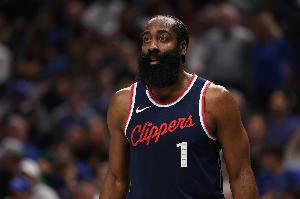 哈登：我所有的个人训练都是为了整支球队 想方设法去赢得比赛