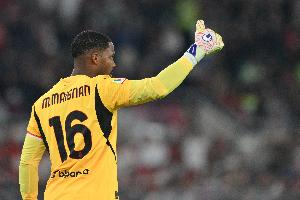 米兰跟队记者：迈尼昂超级冠军，这对他是一个魔幻的夜晚