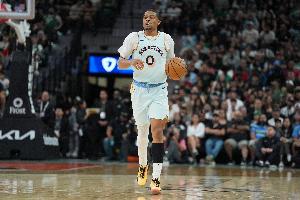 高效输出难救主！凯尔登·约翰逊8中6&三分3中2拿到14分6板2助