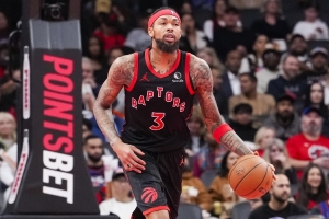 8连胜！媒体人：莺歌的到来让猛龙能慢下来打阵地 球队得分点也多