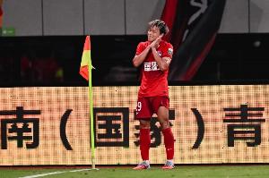 直播吧：梅州后卫茹子楠基本确定加盟国安，李昂将加盟大连英博