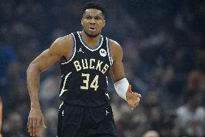 隆多：字母是史上最出色的大前之一 人也很好 很多超巨可不这样