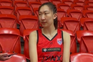 韩旭：刚完成和珀斯山猫队的第一次合练 我的首场比赛将在周六