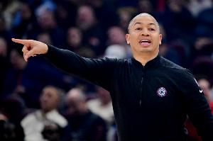 卢：我没有太多机会关注湖人 因为你们也清楚我们现在的处境