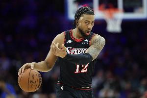 10分钟2中2砍下8分！沃特福德左内收肌拉伤 本场比赛不会回归