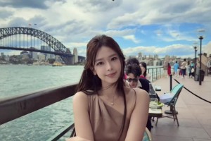 椰子极致少女感 完全看不出刚生完娃的样子