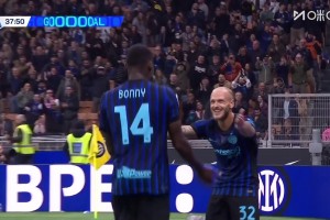 传射建功！迪马尔科下底传中，博尼前点头球破门