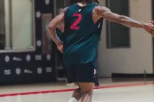 快船训练精华：哈登小卡保罗秀跳投，祖巴茨小琼斯飞身炸扣！