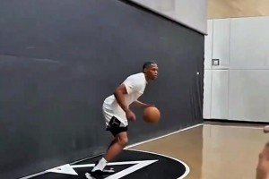 金顺凯这么年轻就结婚啦，里皮夫妇竟然都来婚宴现场祝贺