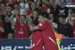 这是要惨案的节奏？南通队仅两次传递便打穿了淮安队的防线！