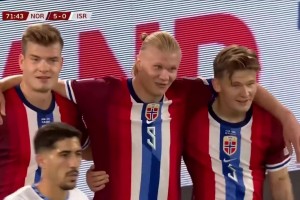 魔人上演帽子戏法！哈兰德小角度头球破门！本场两进头球！