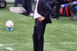 真内拉祖里！国米球员和尤文球员二选一，维埃里回答震惊记者