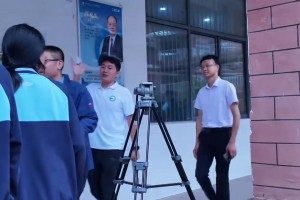 现在世人皆知门德斯，殊不知曾经阿芳世一左后卫