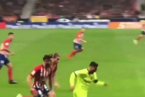 太强了真的！梅西这一球的操作，每一步都是教科书级别的！