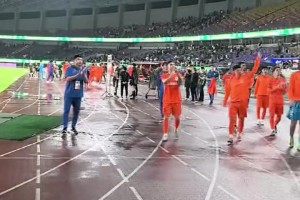 【集锦】中甲-陕西联合2-0青岛红狮 塞尔马尼双响 红狮降入中乙