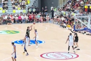 动作这么大？广东与西班牙某球队热身赛 周鹏挥肘为赵睿出头