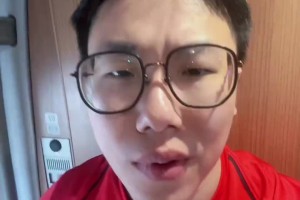 孔祥宇：天呐！揭幕战打出了总决赛抢七既视感！申京这要进一阵啊