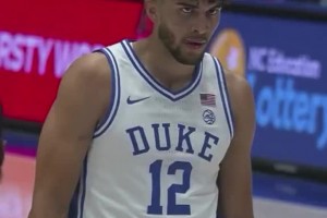 爵士布泽尔之子！前三热门秀卡梅隆-布泽尔季前赛轰下33+12