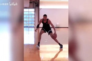 没白练！文班此前节目：夏天在少林寺练了体能＆挑战身体极限！