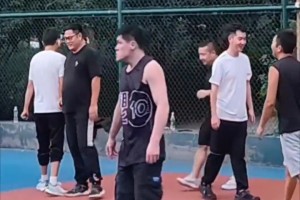 独行侠生涯首次替补！基德：我和克莱谈了谈，他打替补不是永久性