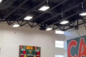 托尼-帕克前妻伊娃·朗格利亚，这状态看上去像50岁嘛