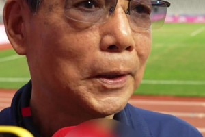 徐根宝赛后：我昨天发烧39度，虽然好多次都说退休但谁能接青训