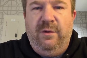 未来可期！普渡大学队记：郇斯楠补充球队体型，是守强攻弱的球员