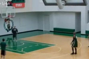 这投篮真是赏心悦目！珍藏视频：雷阿伦当年的三分投射训练！