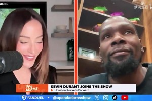 总有你没看过的视角！名场面：库里哈登等美国队员接受冰桶挑战！