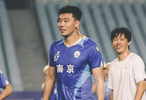 前舜天球员谢鹏飞现身南京队训练场，苏超四分之一决赛南京迎战连云港