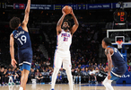 大帝复出14分7板8助！马克西27+7，探花26分6板5断，76人力克狼队