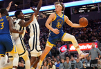 3分7中5砍23分，勇士波德齐姆斯基以近乎完美表现回应科尔的挑战