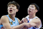两战轰52分28板！杨瀚森看到了吗：这才是男篮第一中锋